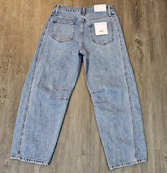 Vervet Barrel Leg Kate Jeans Size 27 NWT - Picture 3 of 9